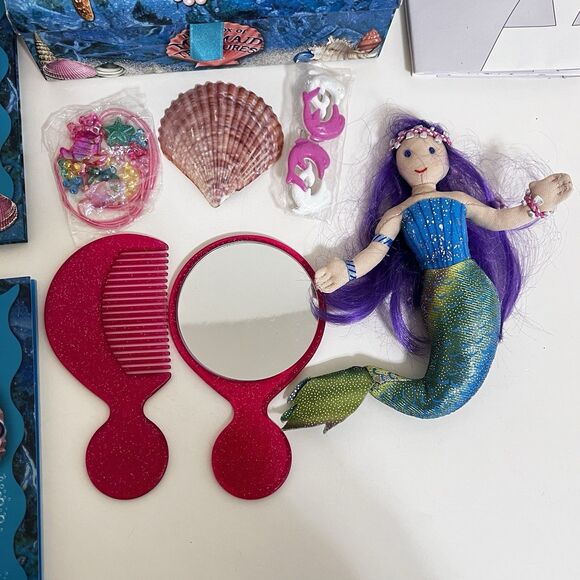 Barron's Little Box of Mermaid Treasures Treasure Chest Books Mermaid Doll Shell - Picture 13 of 16